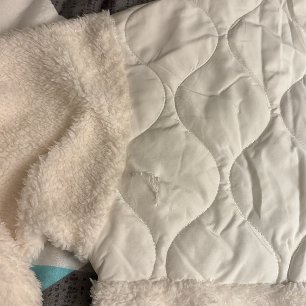 White jacket - Picture 4 of 5